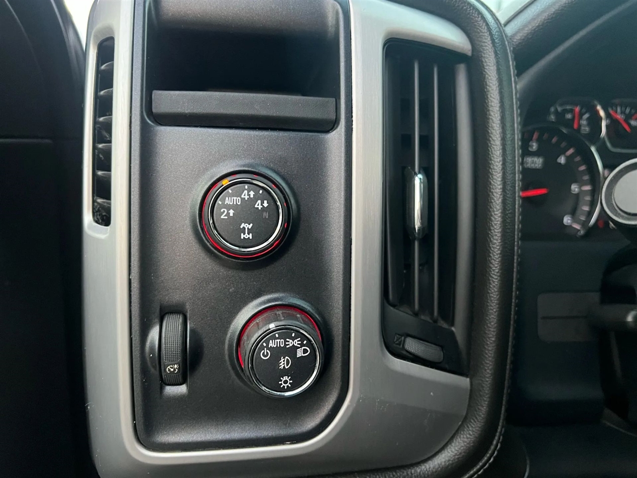 GMC Sierra 1500 SLE Crew Cab 4WD 2014
