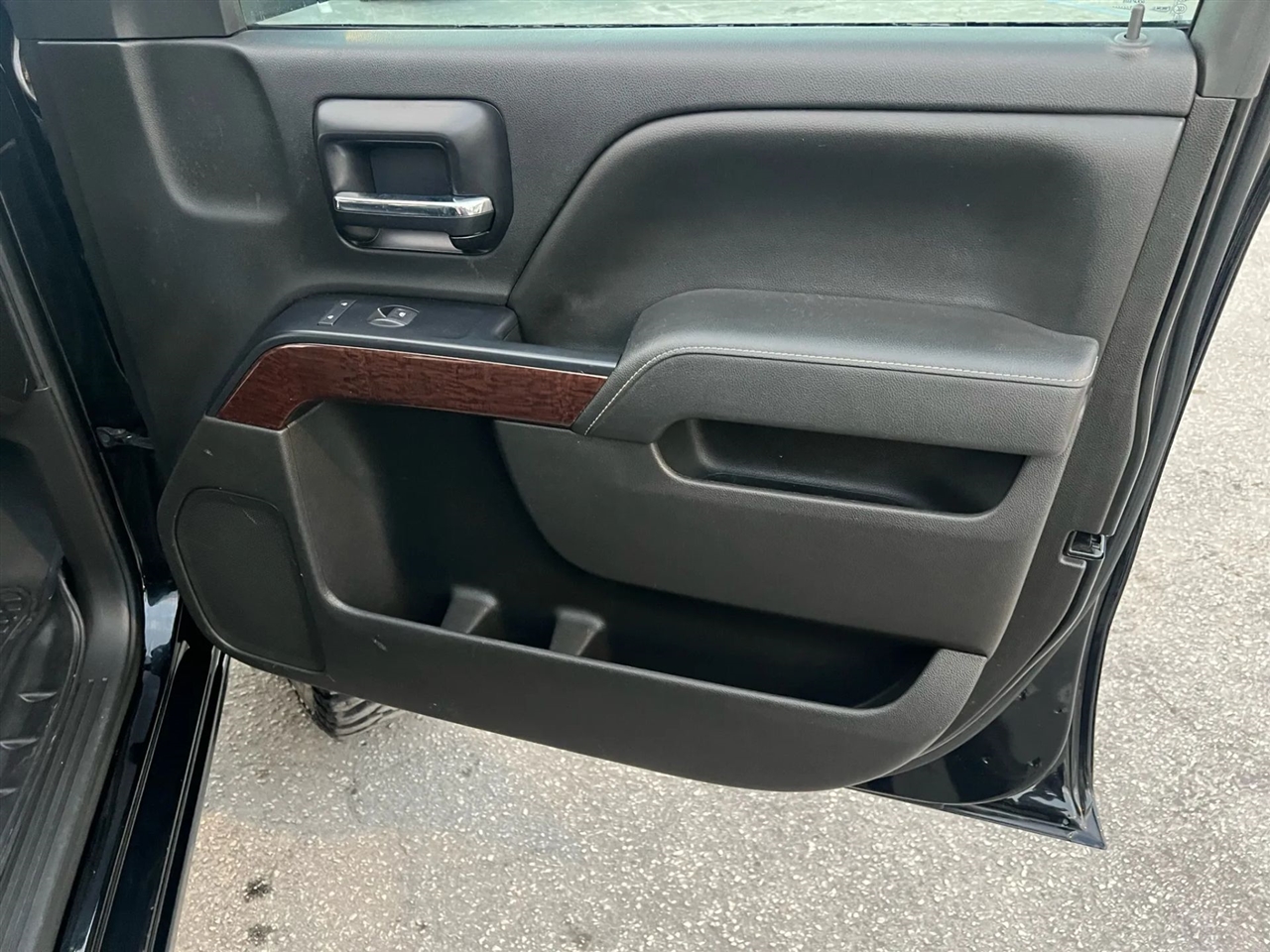 GMC Sierra 1500 SLE Crew Cab 4WD 2014