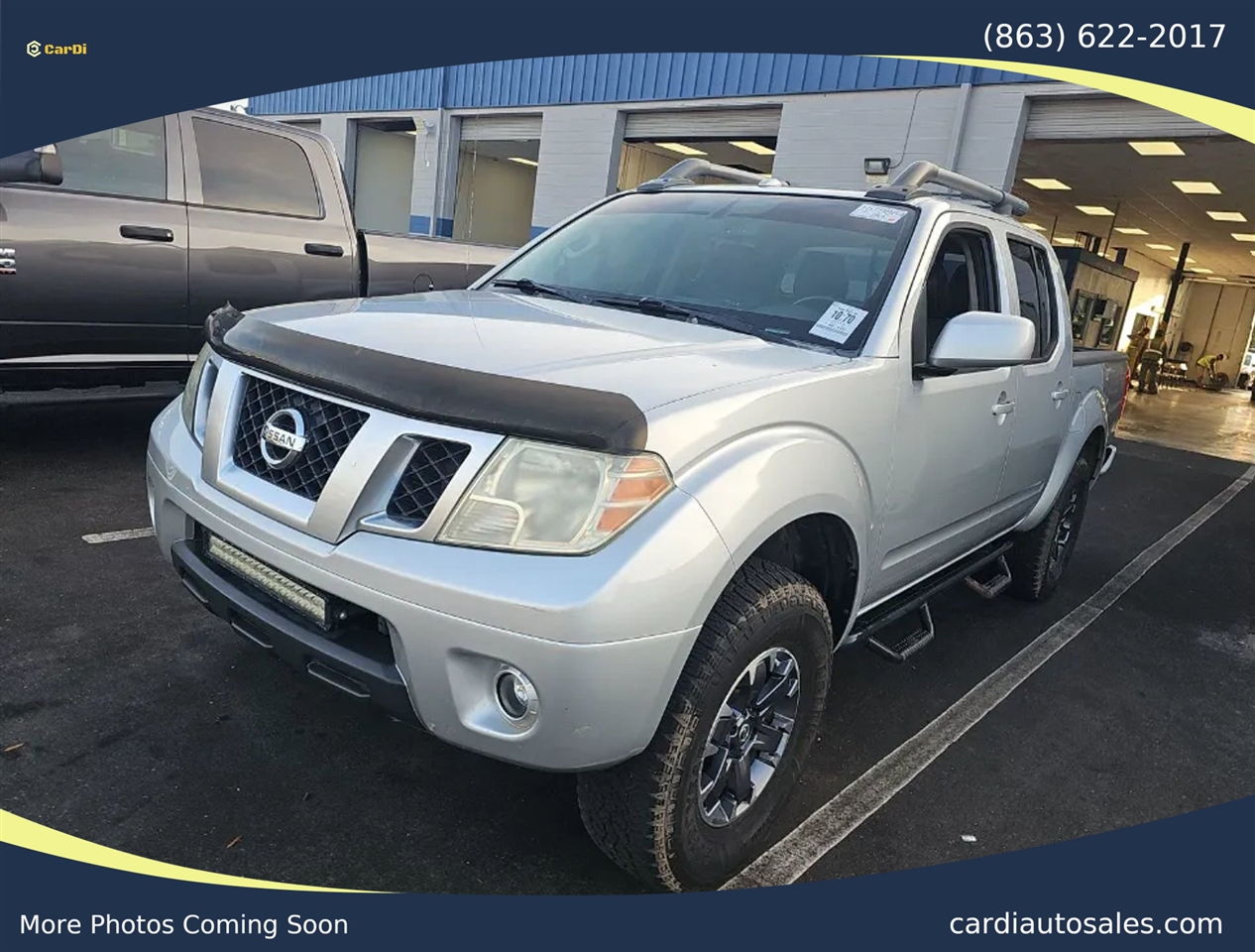 2015 Nissan Frontier PRO-4X Crew Cab 5AT 4WD