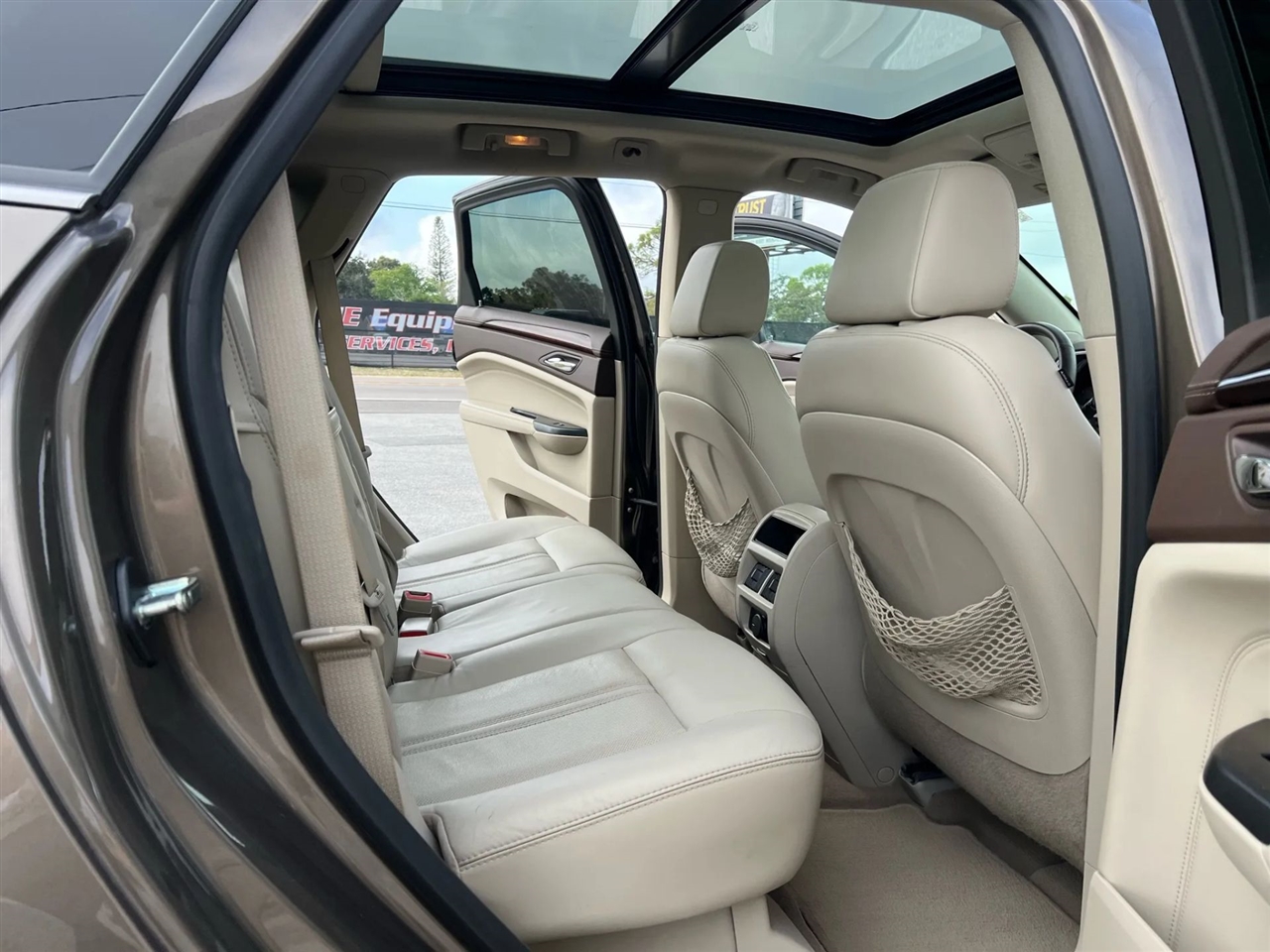 Cadillac SRX Luxury Collection FWD 2015