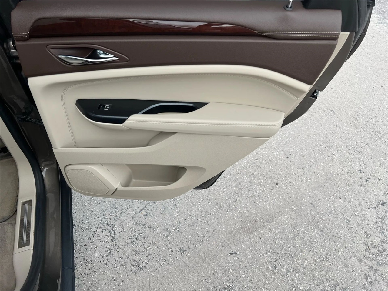 Cadillac SRX Luxury Collection FWD 2015