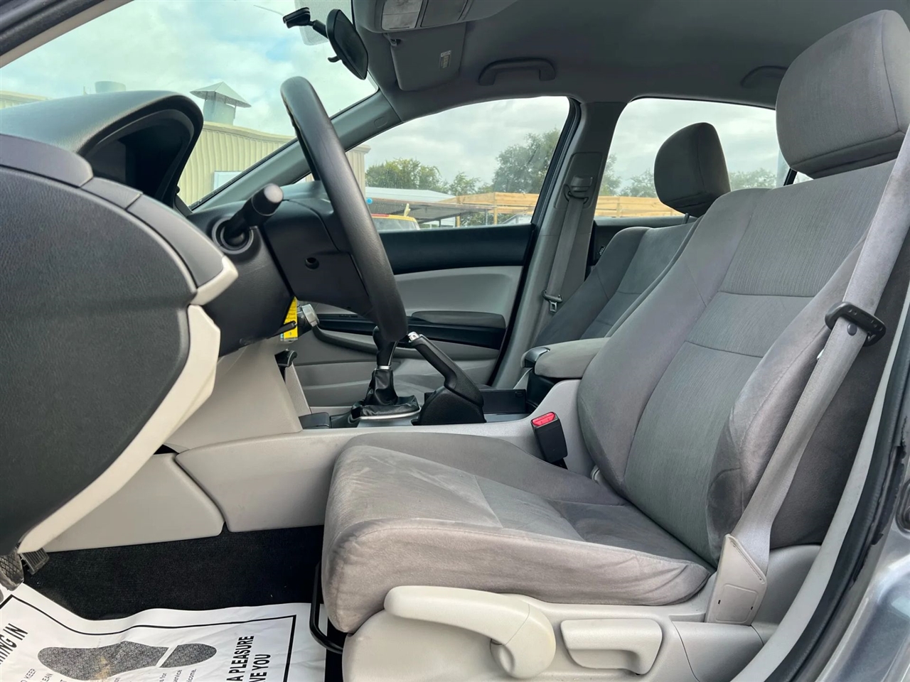 Honda Accord LX sedan 2011