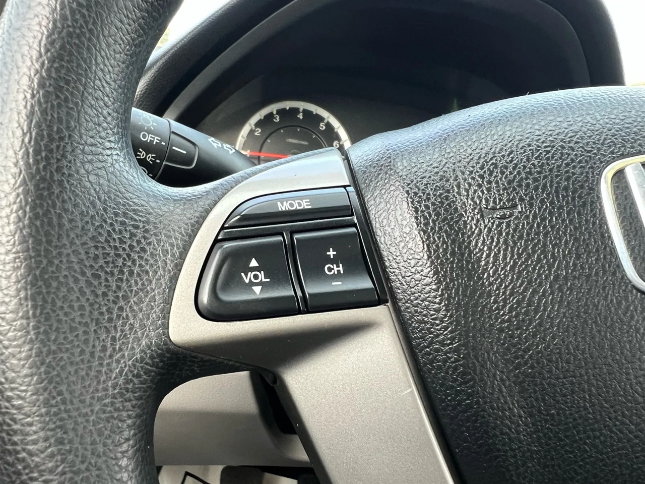 Honda Accord LX sedan 2011