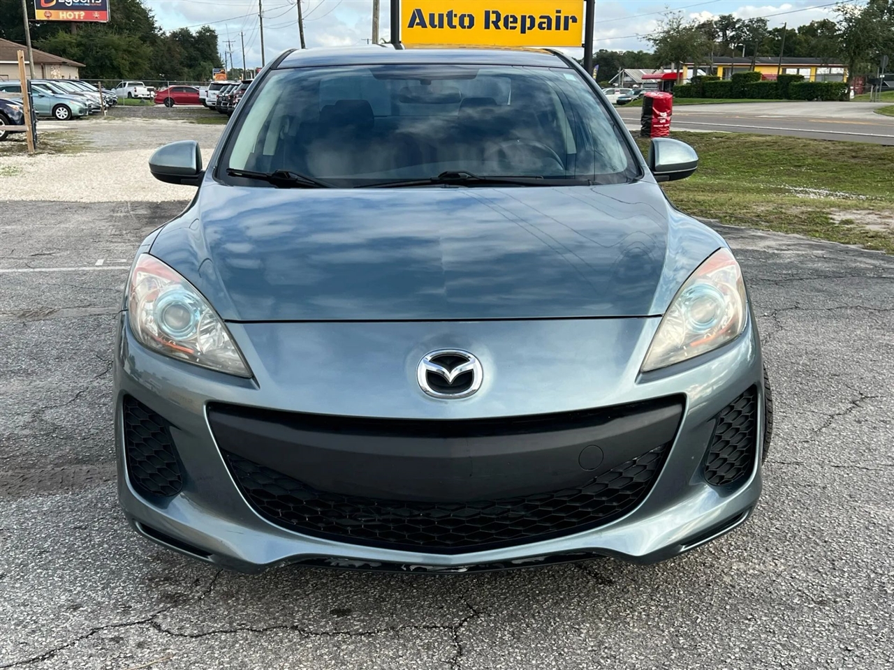 Mazda MAZDA3 i Sport 4-Door 2013