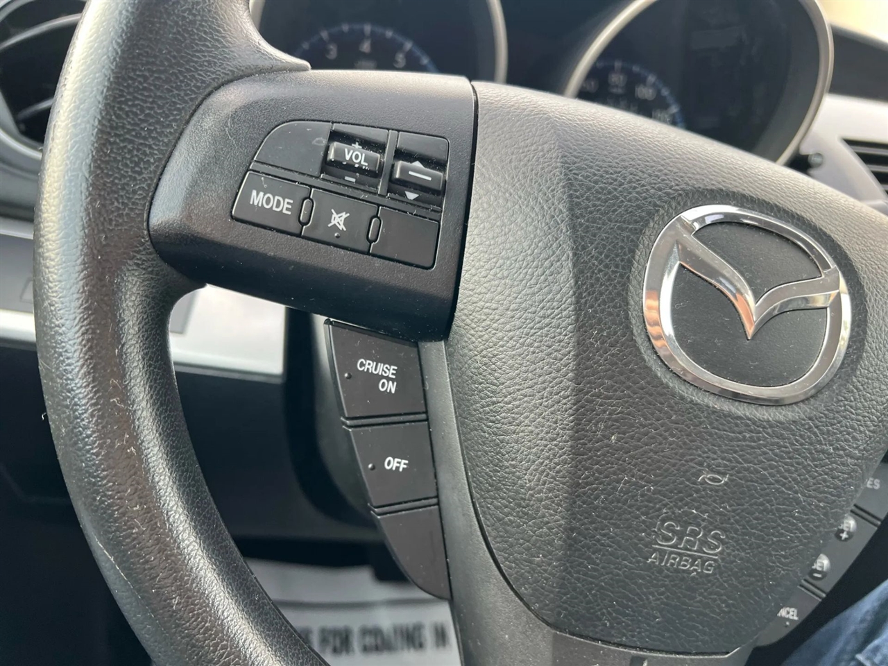 Mazda MAZDA3 i Sport 4-Door 2013