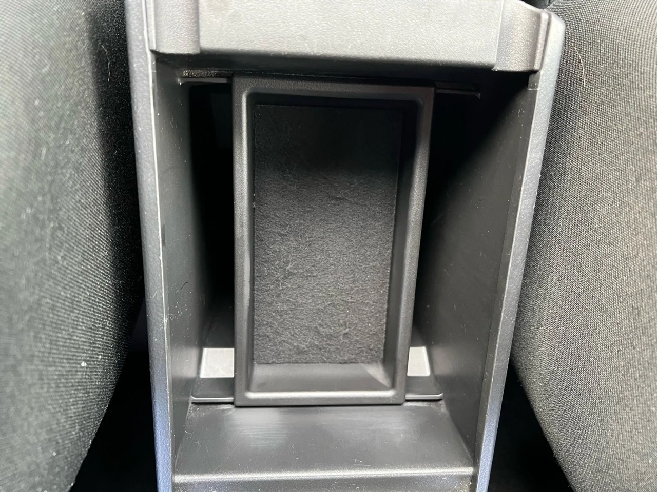 Mazda MAZDA3 i Sport 4-Door 2013