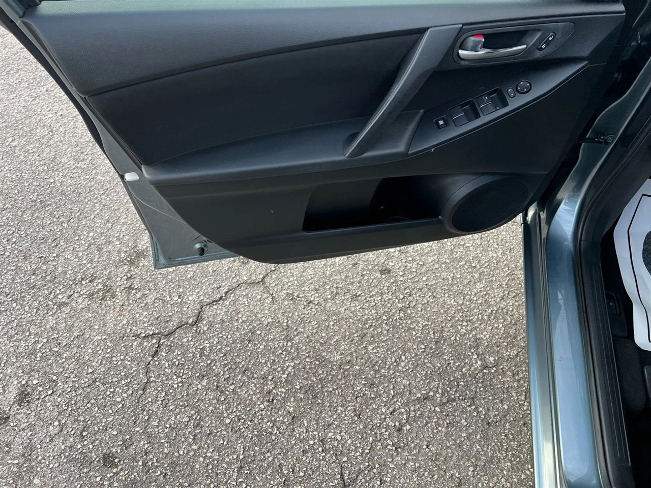 Mazda MAZDA3 i Sport 4-Door 2013