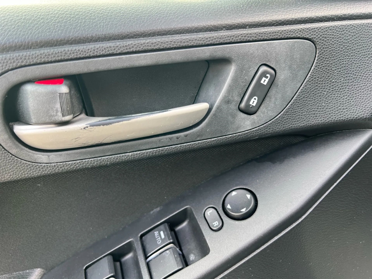 Mazda MAZDA3 i Sport 4-Door 2013