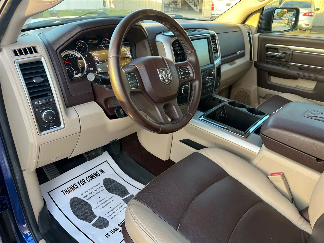 RAM 1500 SLT Crew Cab SWB 2WD 2016