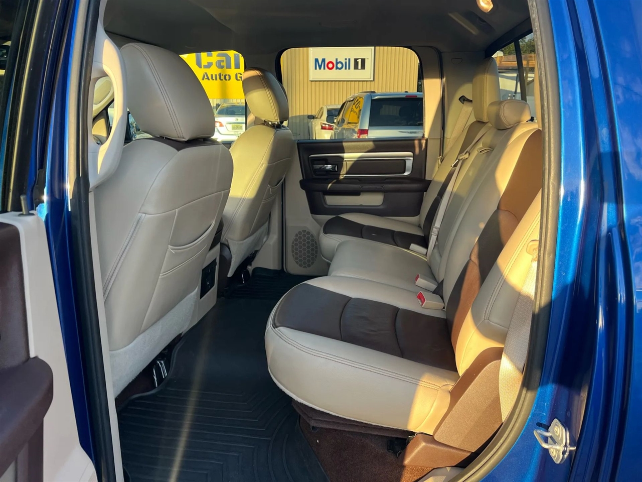 RAM 1500 SLT Crew Cab SWB 2WD 2016