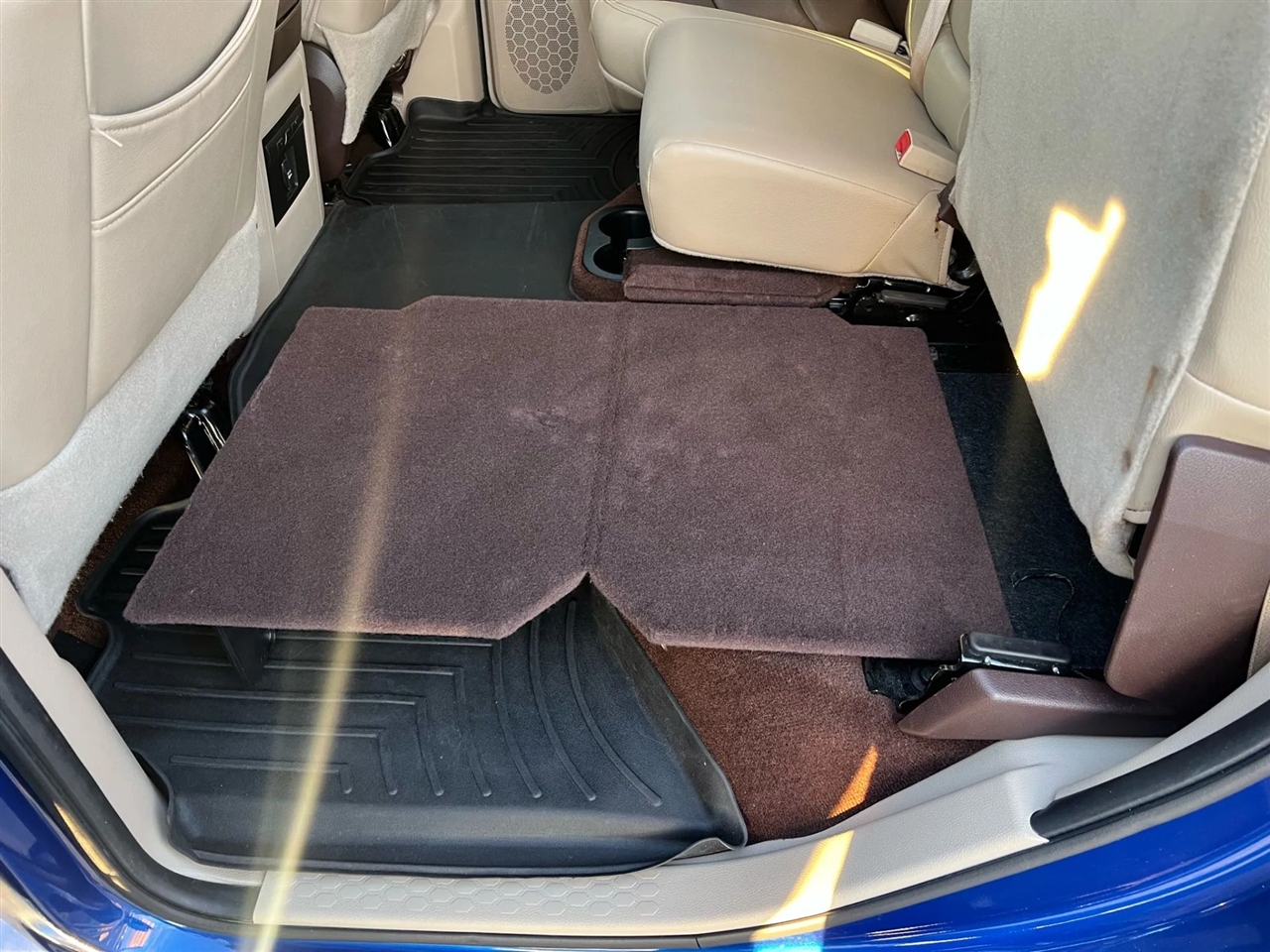 RAM 1500 SLT Crew Cab SWB 2WD 2016