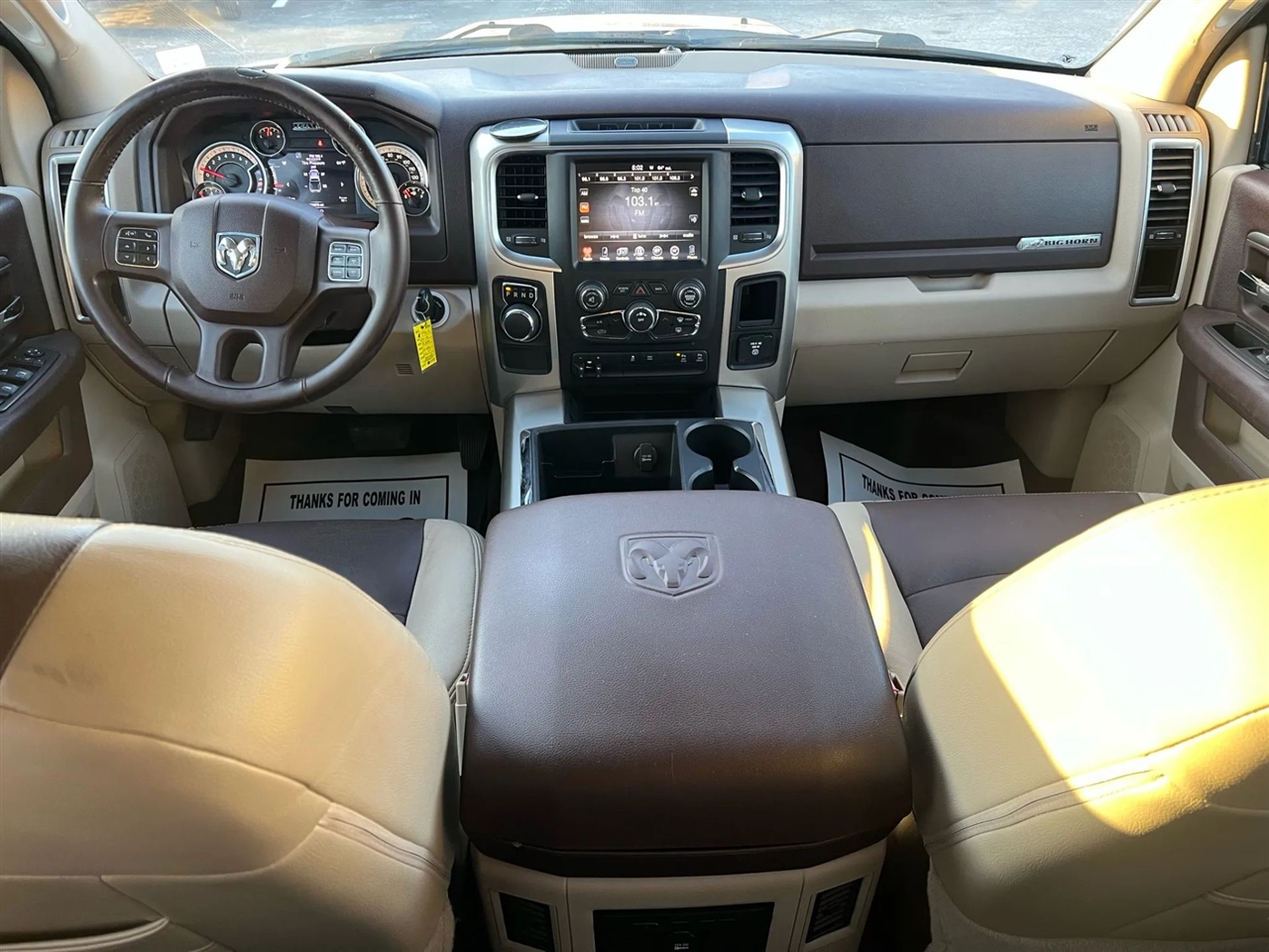 RAM 1500 SLT Crew Cab SWB 2WD 2016