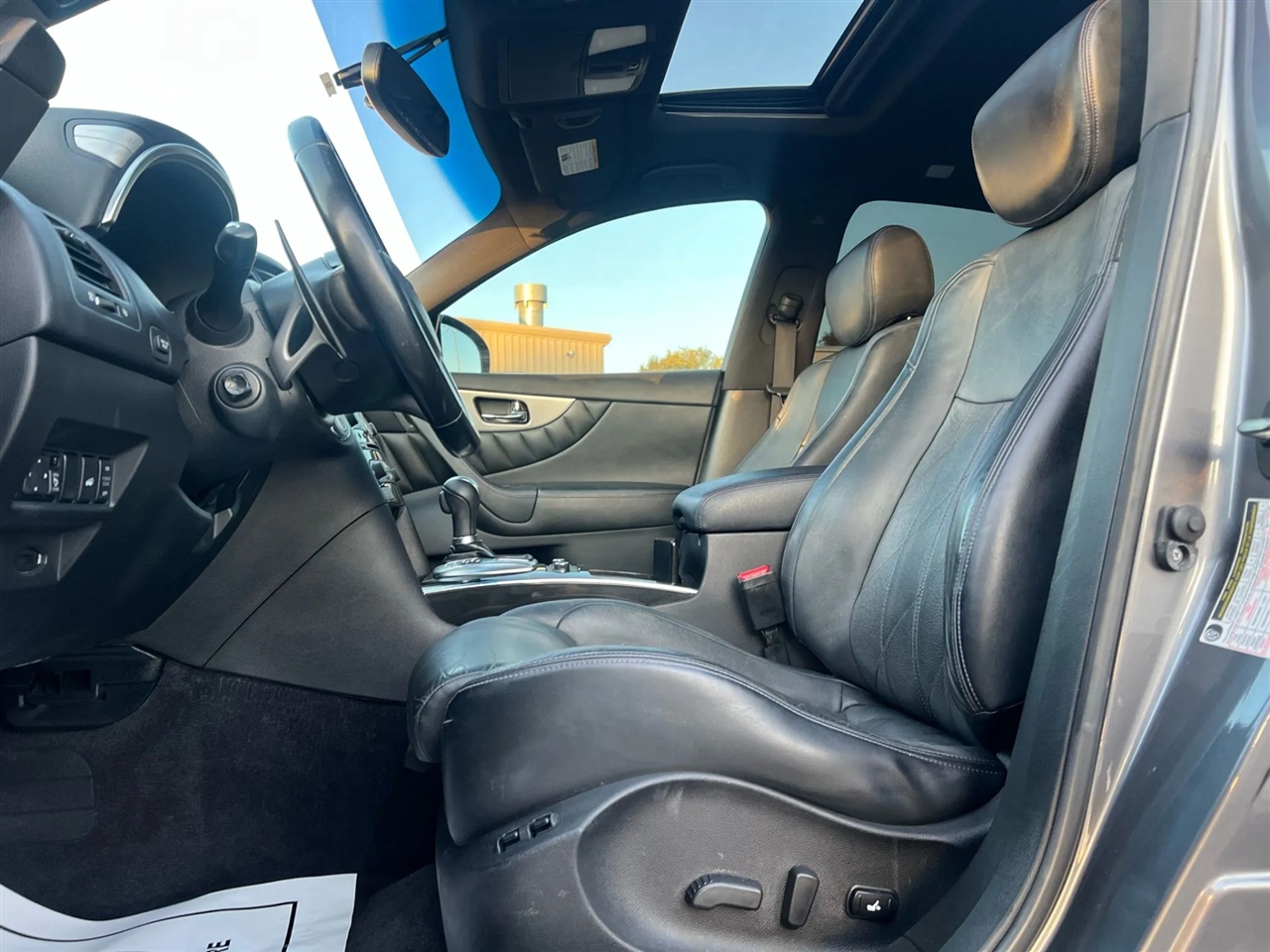 Infiniti QX70 Base 2016