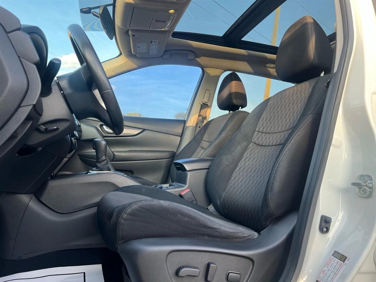 Nissan Rogue SV 2WD 2017