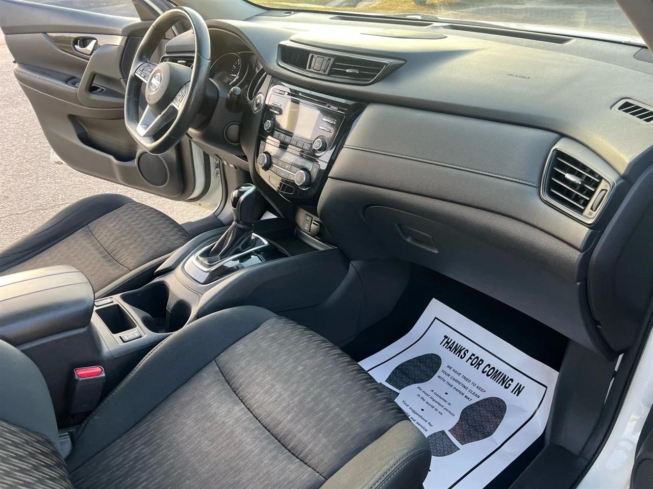 Nissan Rogue SV 2WD 2017