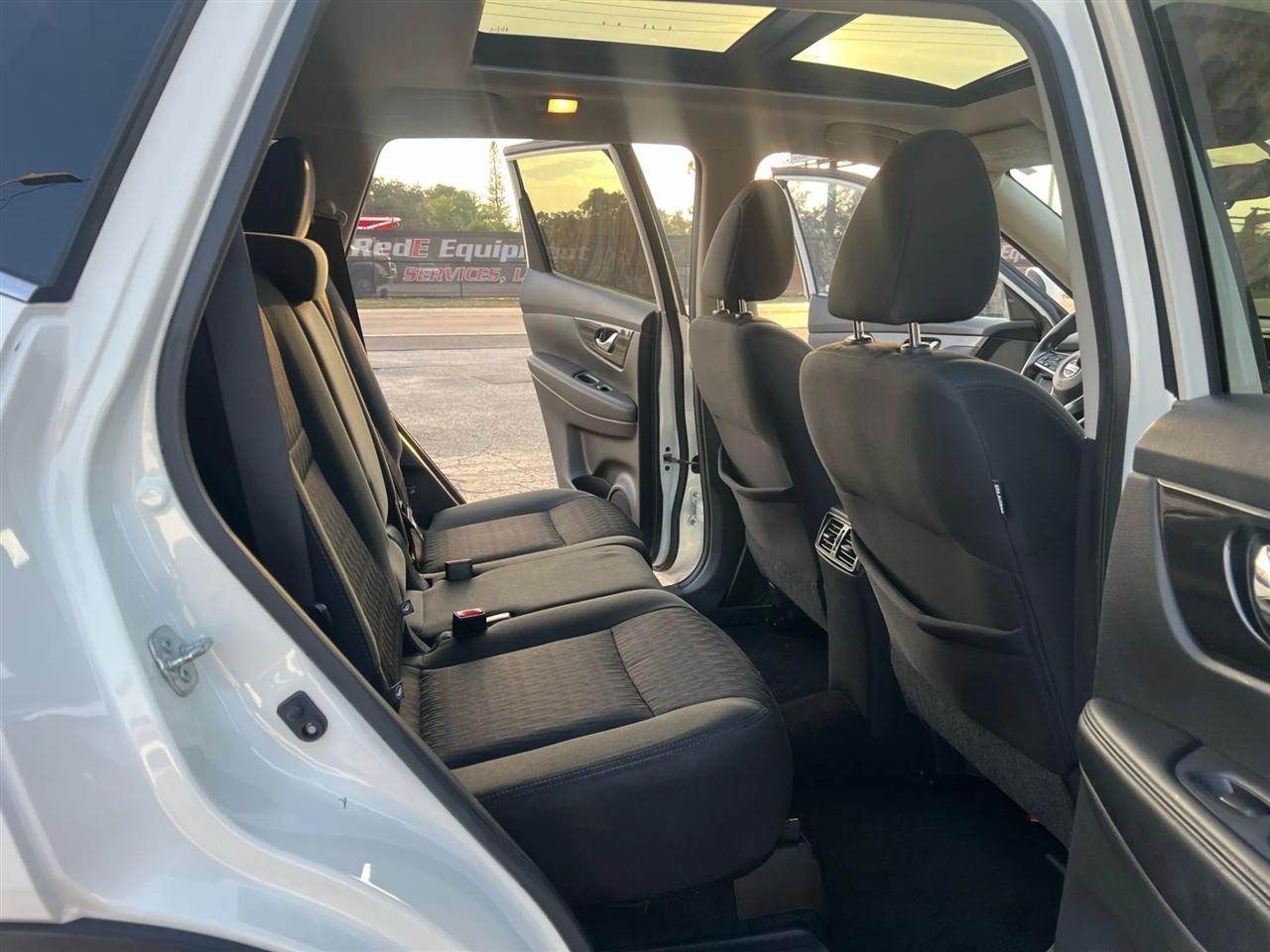 Nissan Rogue SV 2WD 2017