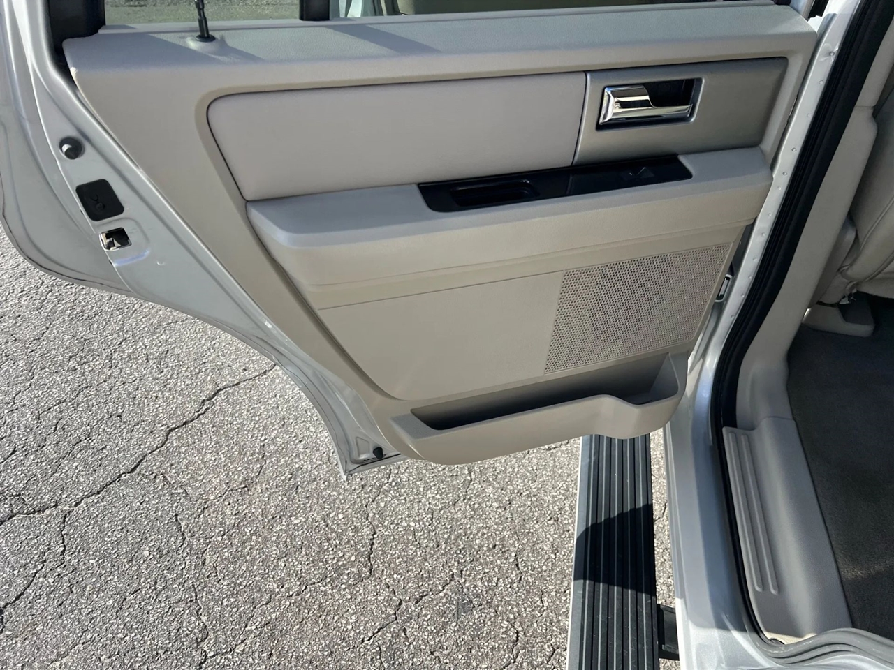 Ford Expedition Limited 2WD 2013