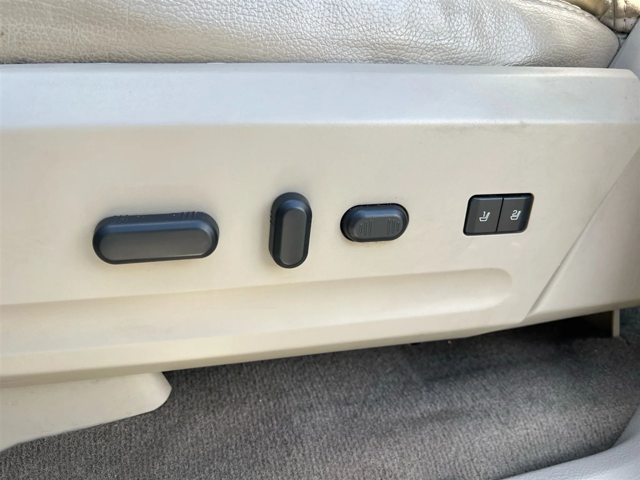 Ford Expedition Limited 2WD 2013