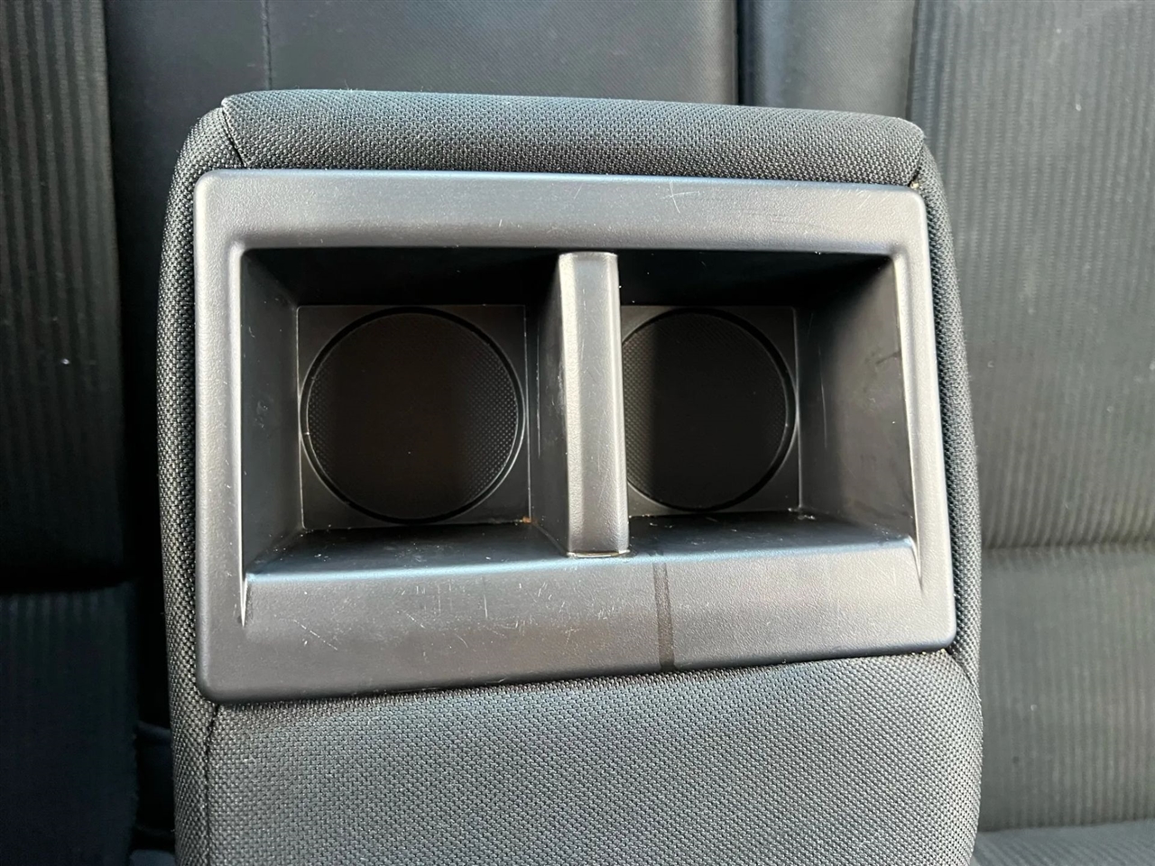 Toyota RAV4 LE FWD 2017