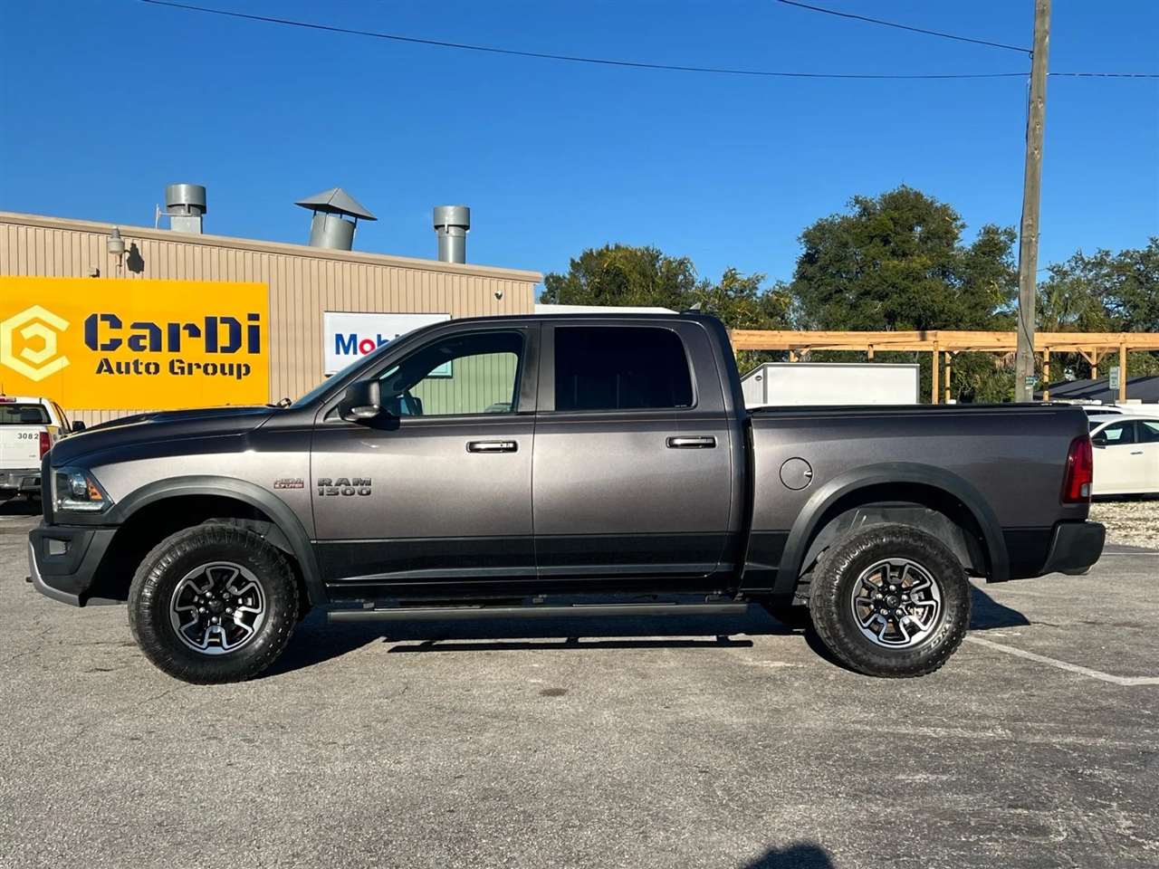 RAM 1500 Rebel Crew Cab SWB 4WD 2016