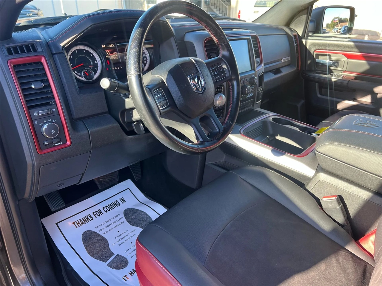 RAM 1500 Rebel Crew Cab SWB 4WD 2016