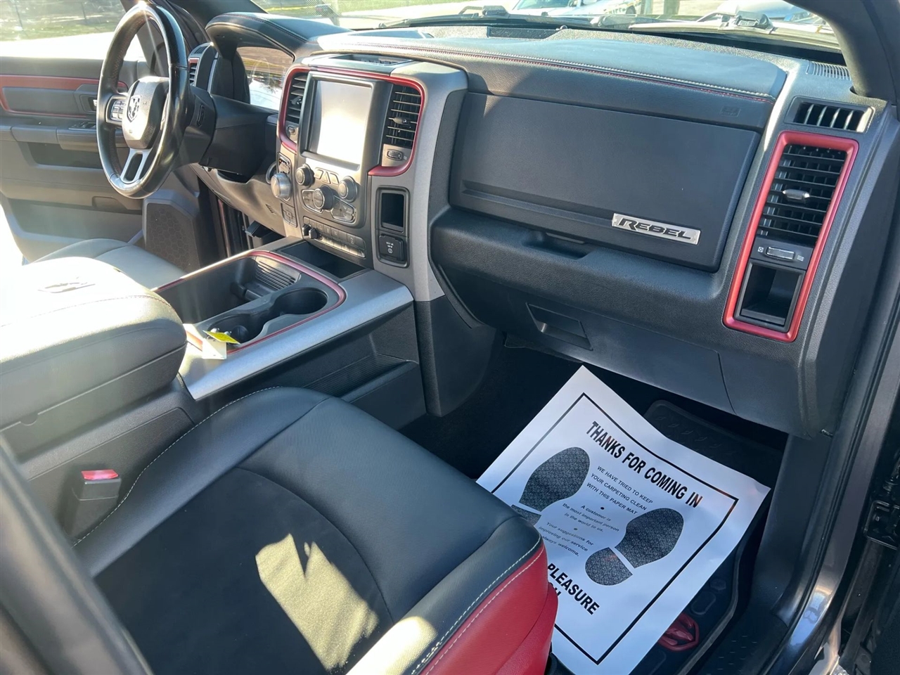 RAM 1500 Rebel Crew Cab SWB 4WD 2016