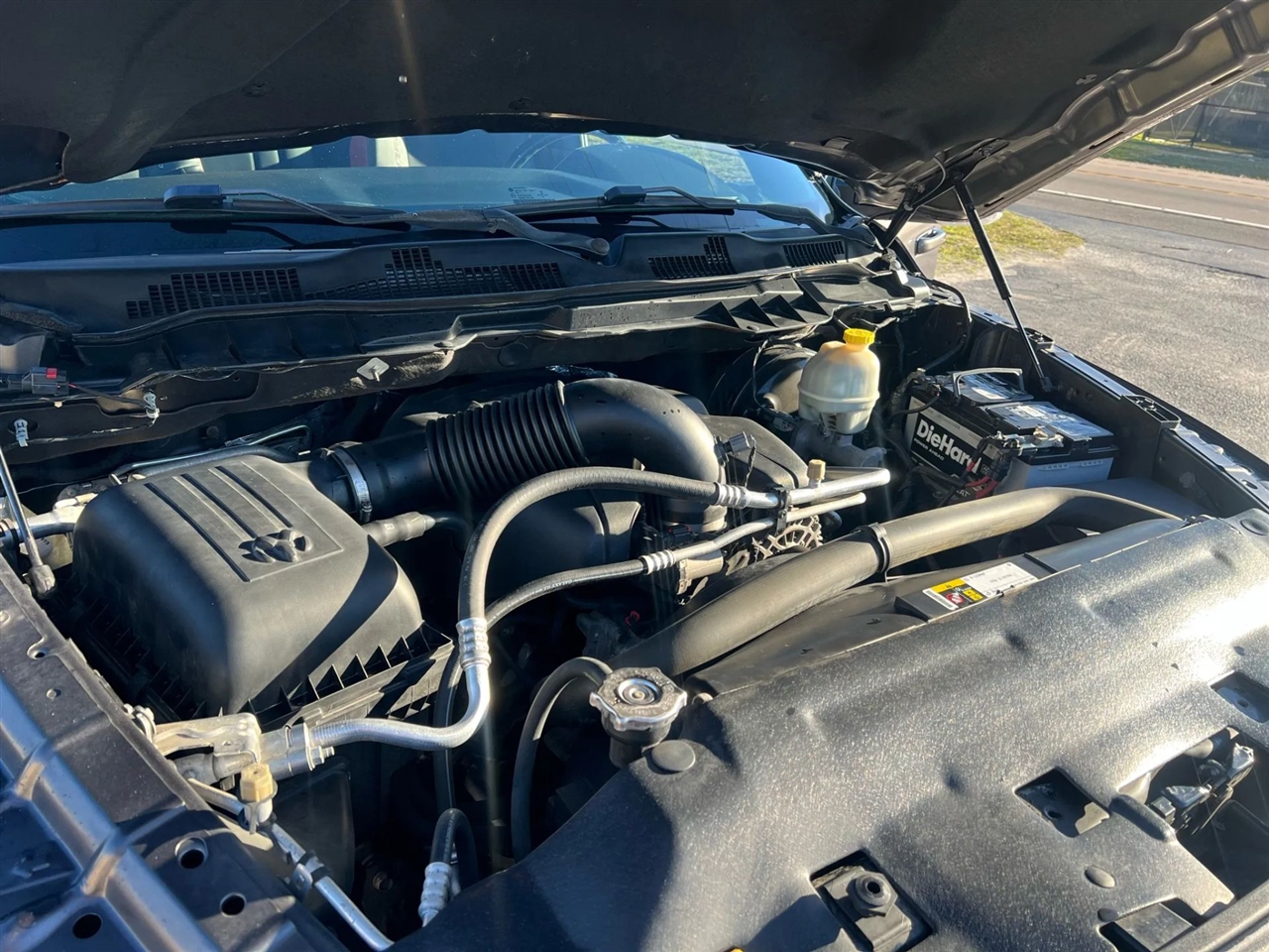 RAM 1500 Rebel Crew Cab SWB 4WD 2016