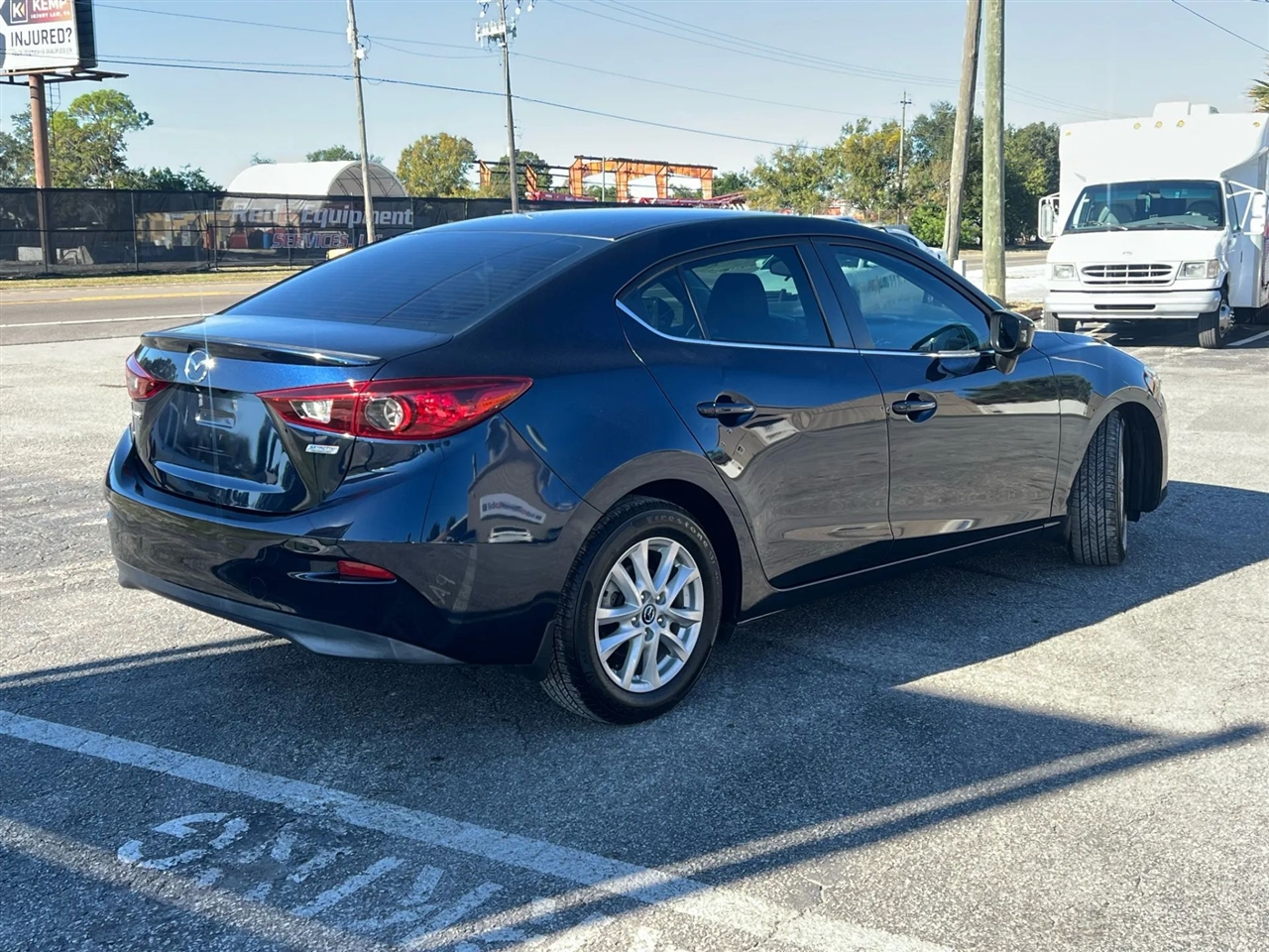 Mazda MAZDA3 i Touring AT 4-Door 2015