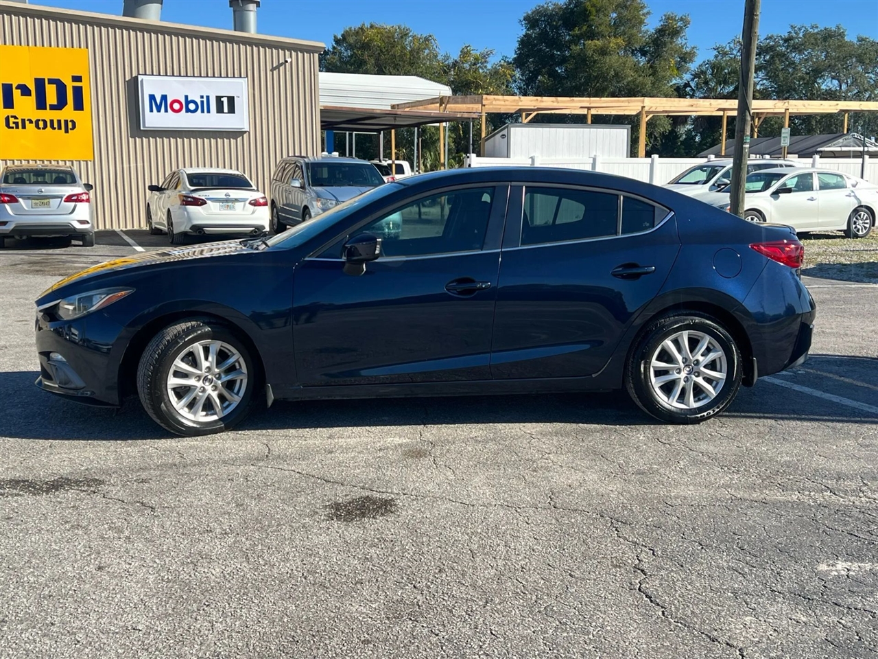 Mazda MAZDA3 i Touring AT 4-Door 2015