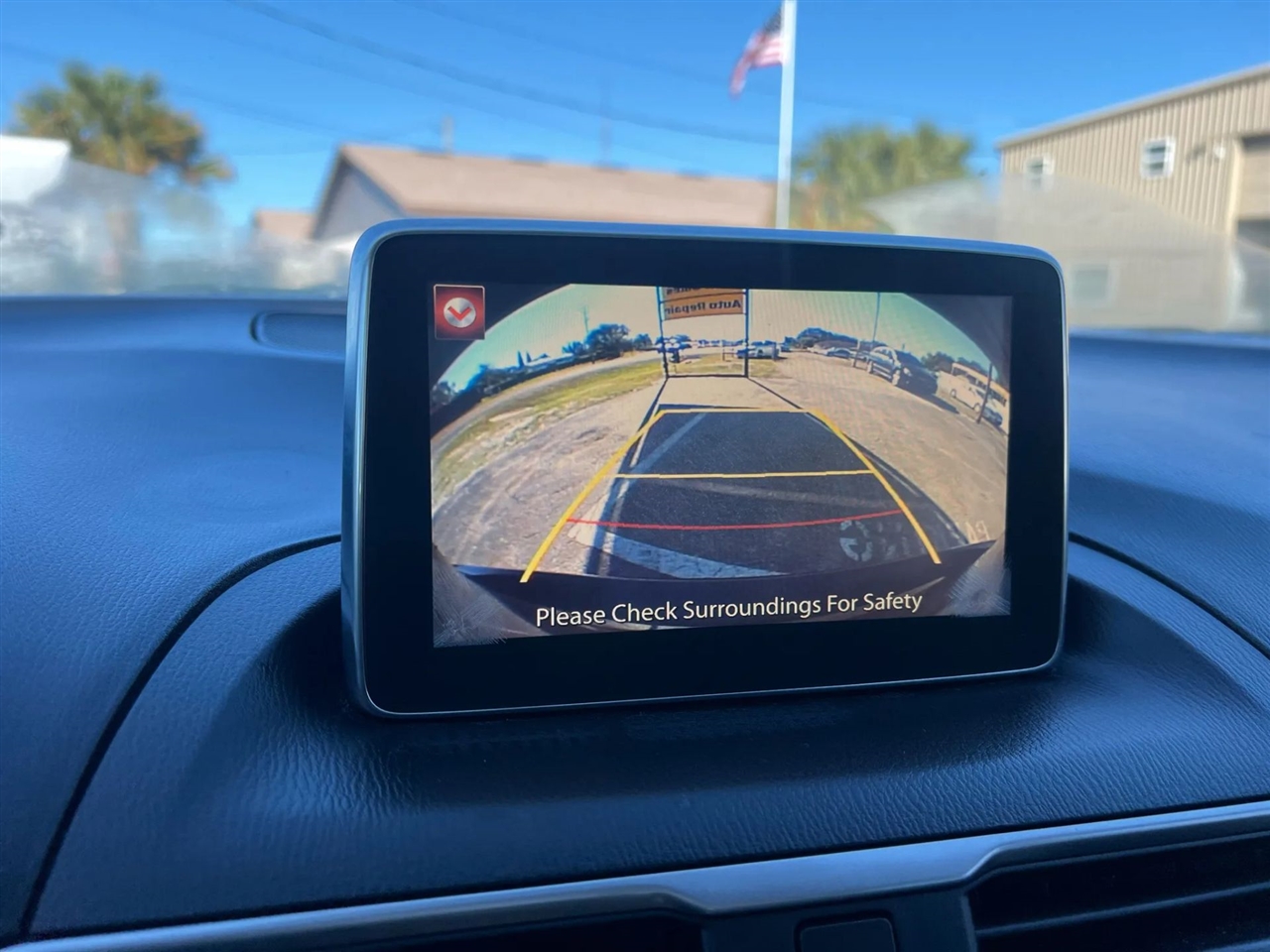 Mazda MAZDA3 i Touring AT 4-Door 2015