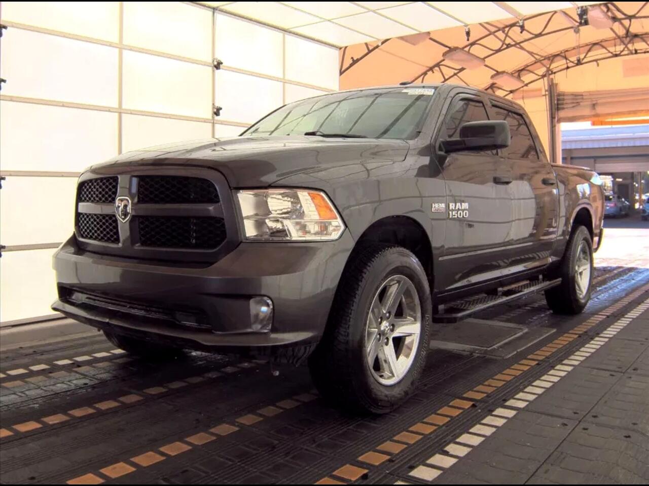 2017 RAM 1500 Tradesman Crew Cab SWB 4WD