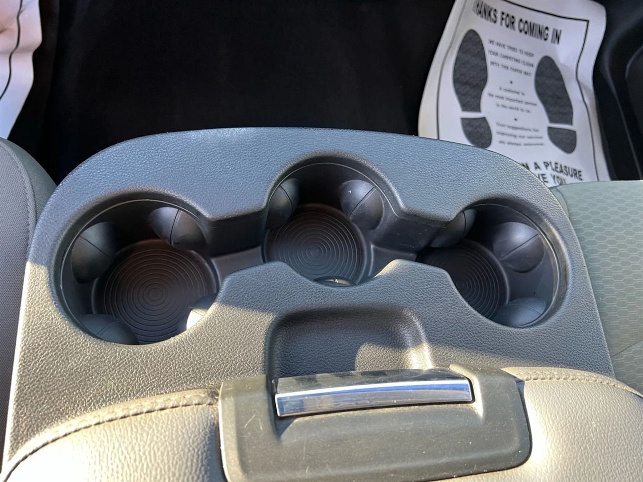 RAM 1500 Tradesman Crew Cab SWB 4WD 2017