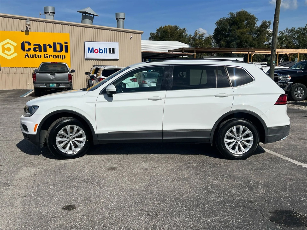 Volkswagen Tiguan SE 2018