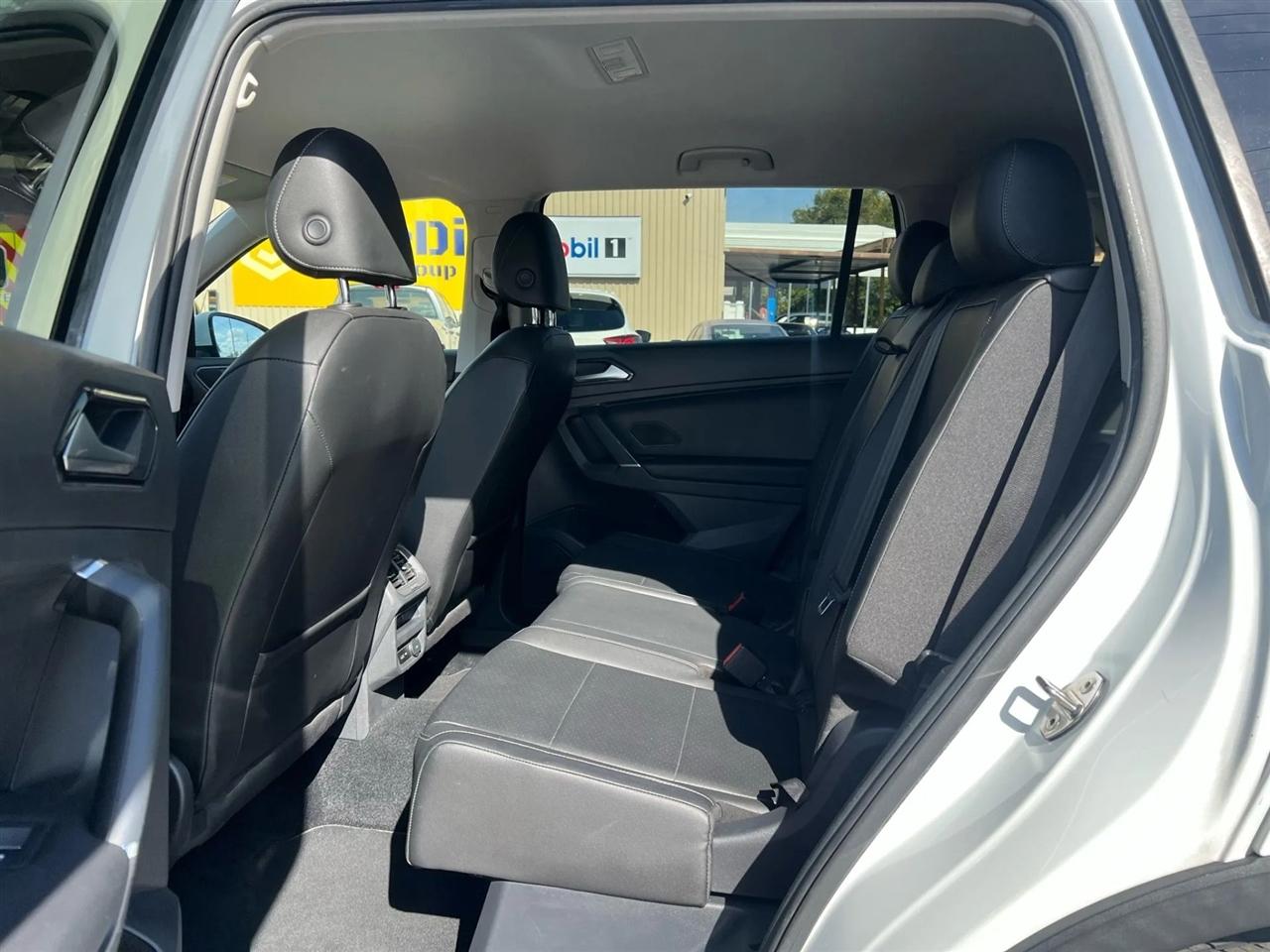 Volkswagen Tiguan SE 2018