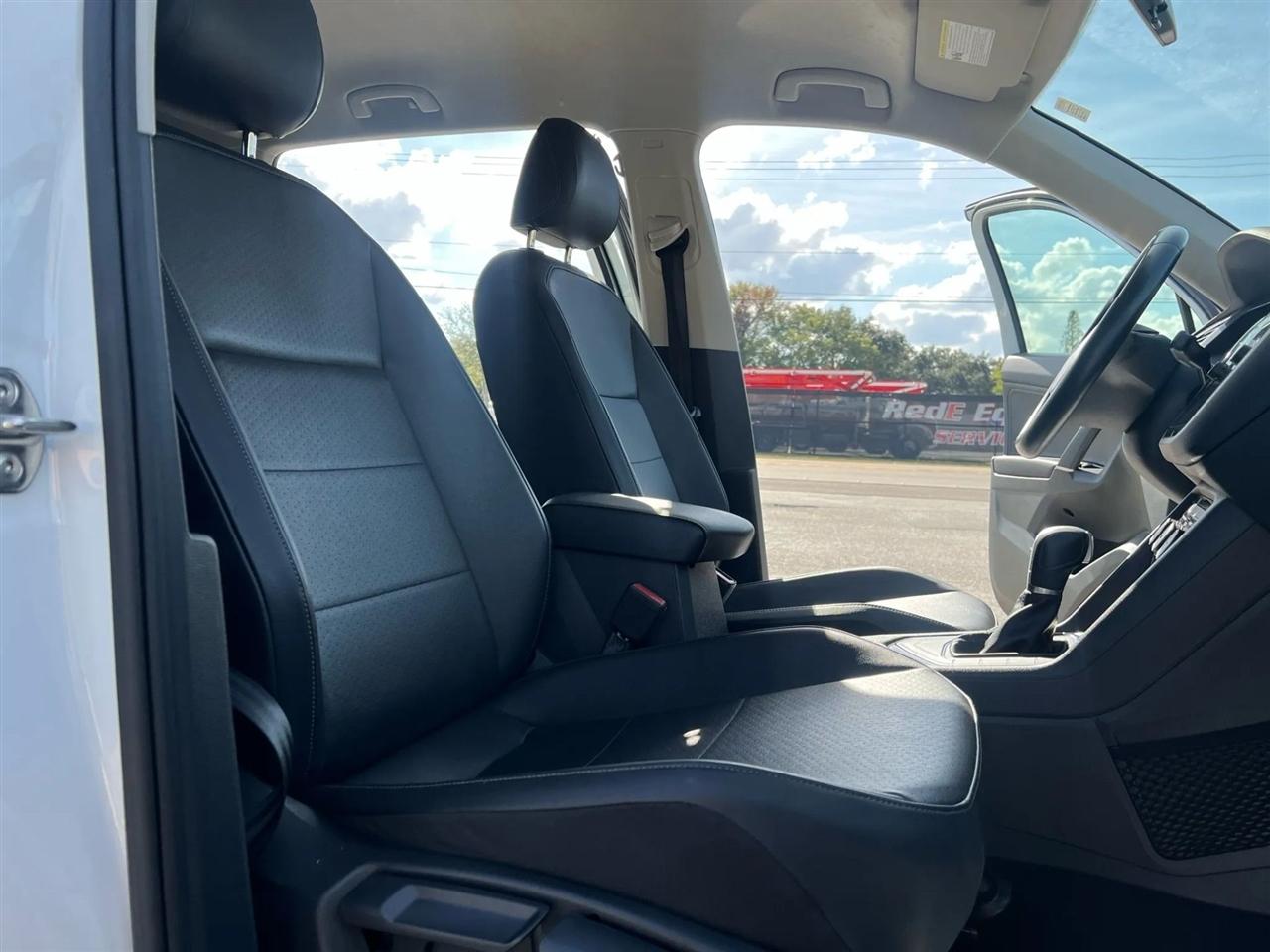 Volkswagen Tiguan SE 2018