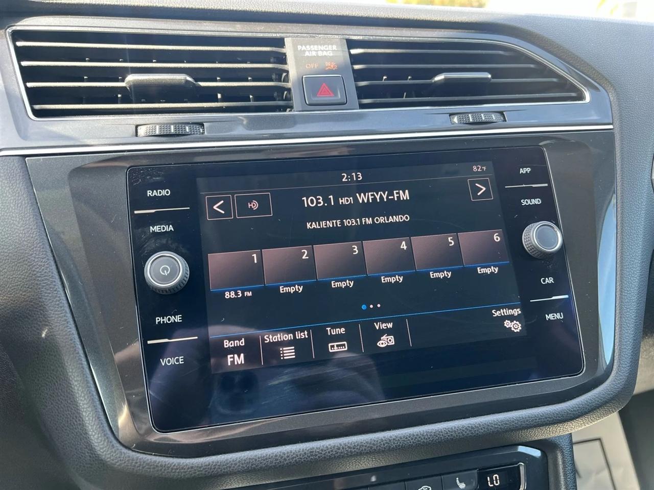 Volkswagen Tiguan SE 2018