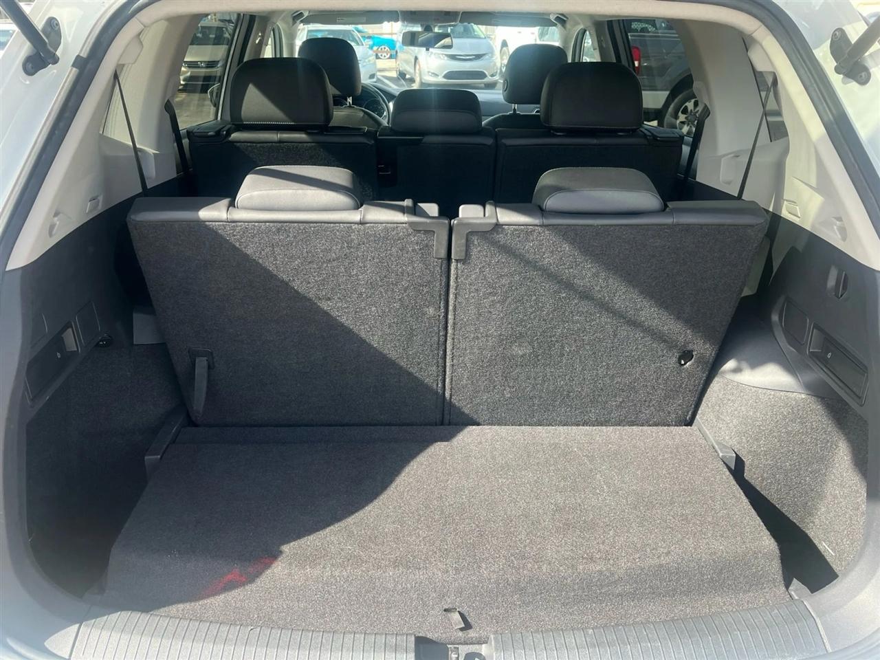 Volkswagen Tiguan SE 2018