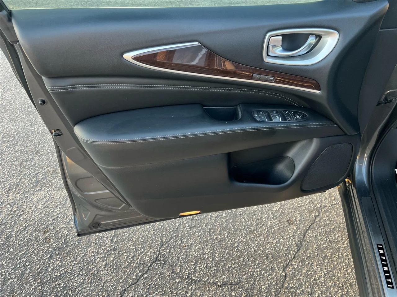 Infiniti QX60 PURE 2019