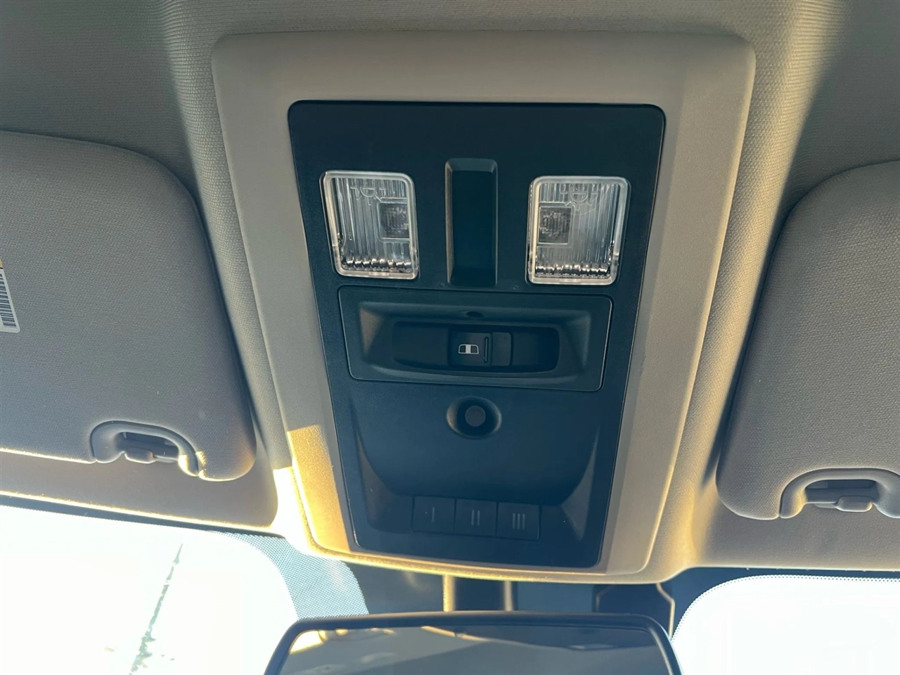 RAM 1500 Sport Crew Cab LWB 4WD 2016