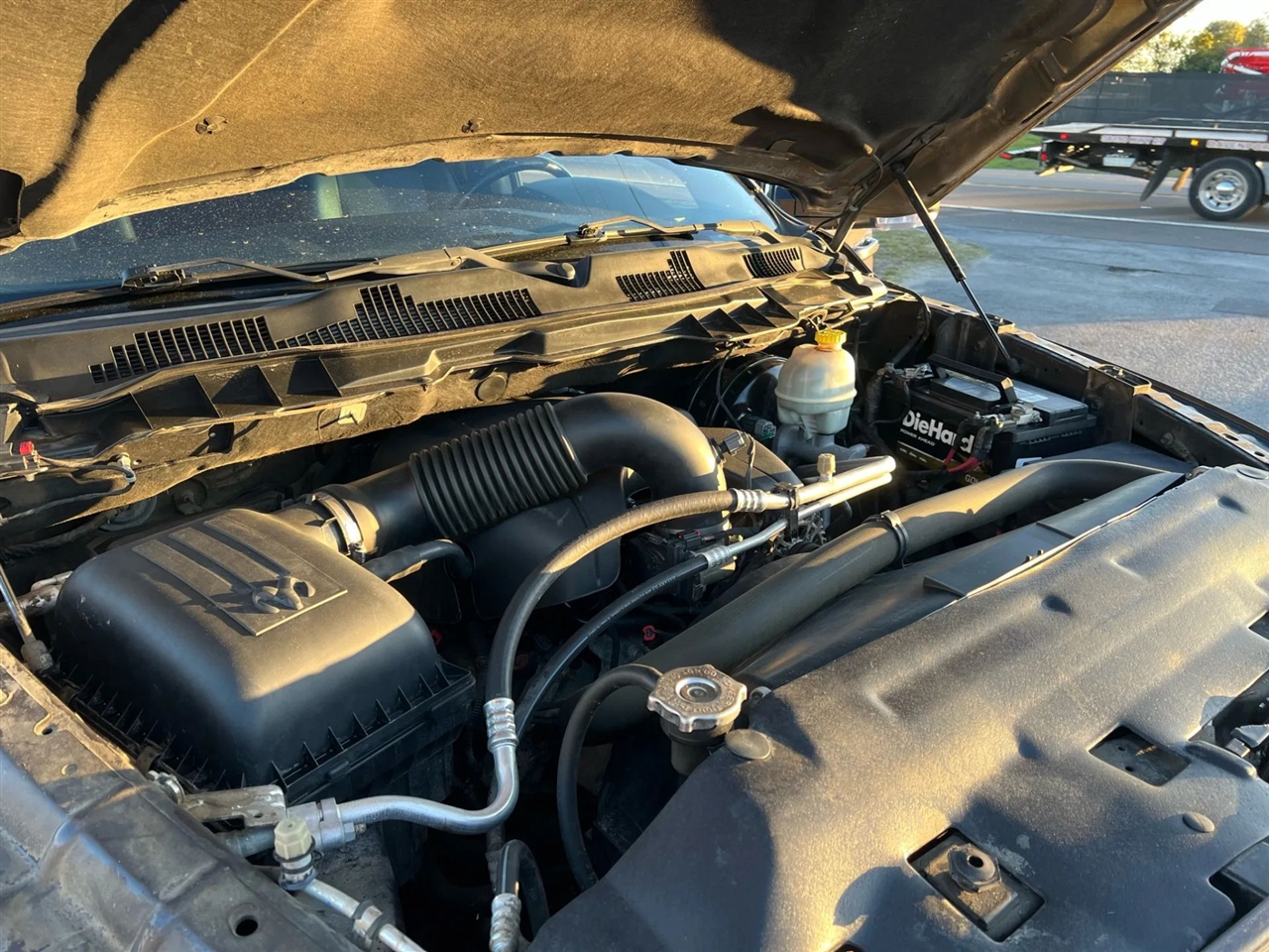 RAM 1500 Sport Crew Cab LWB 4WD 2016