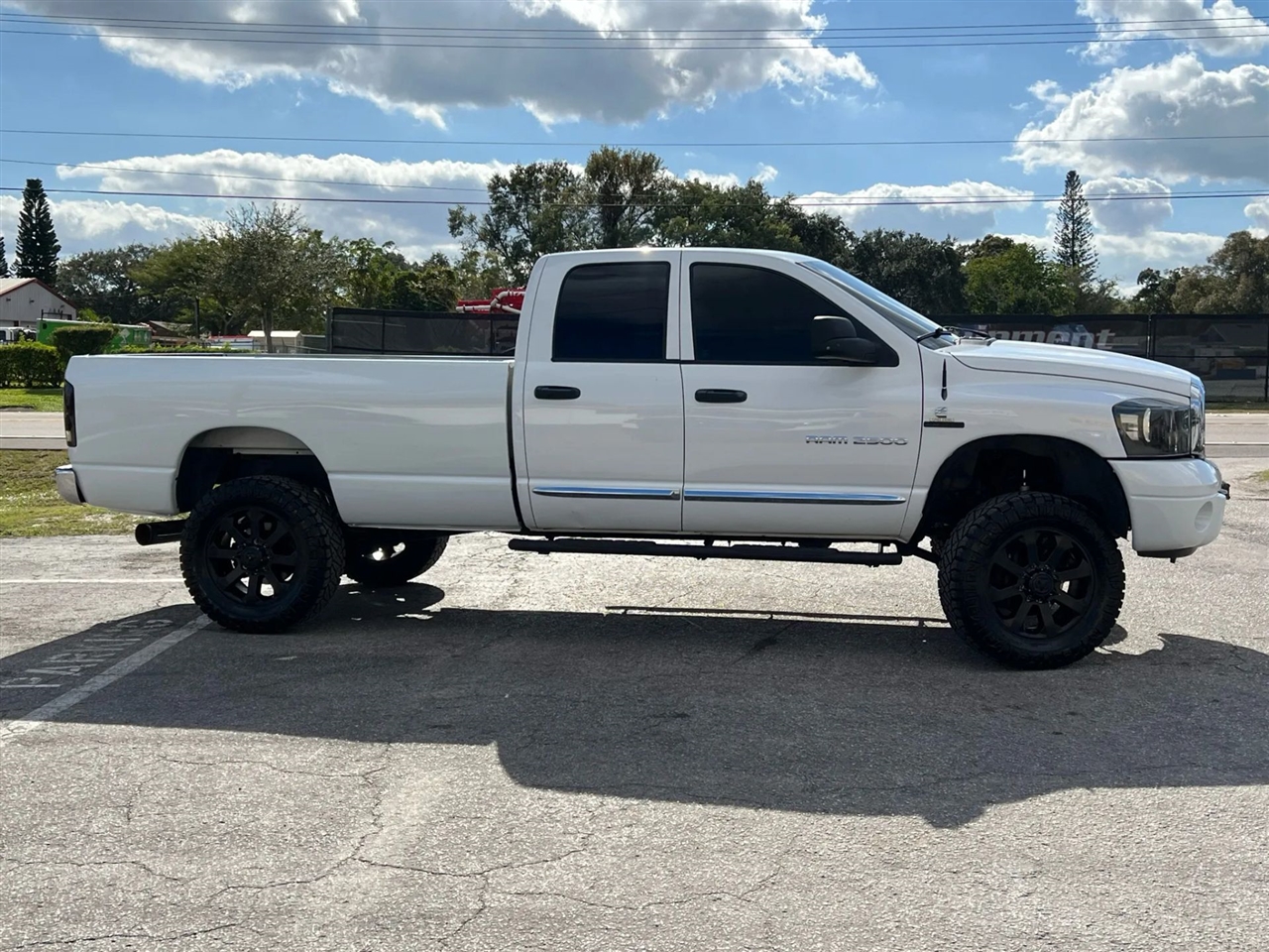 Dodge Ram 2500 Laramie Quad Cab 4WD 2006