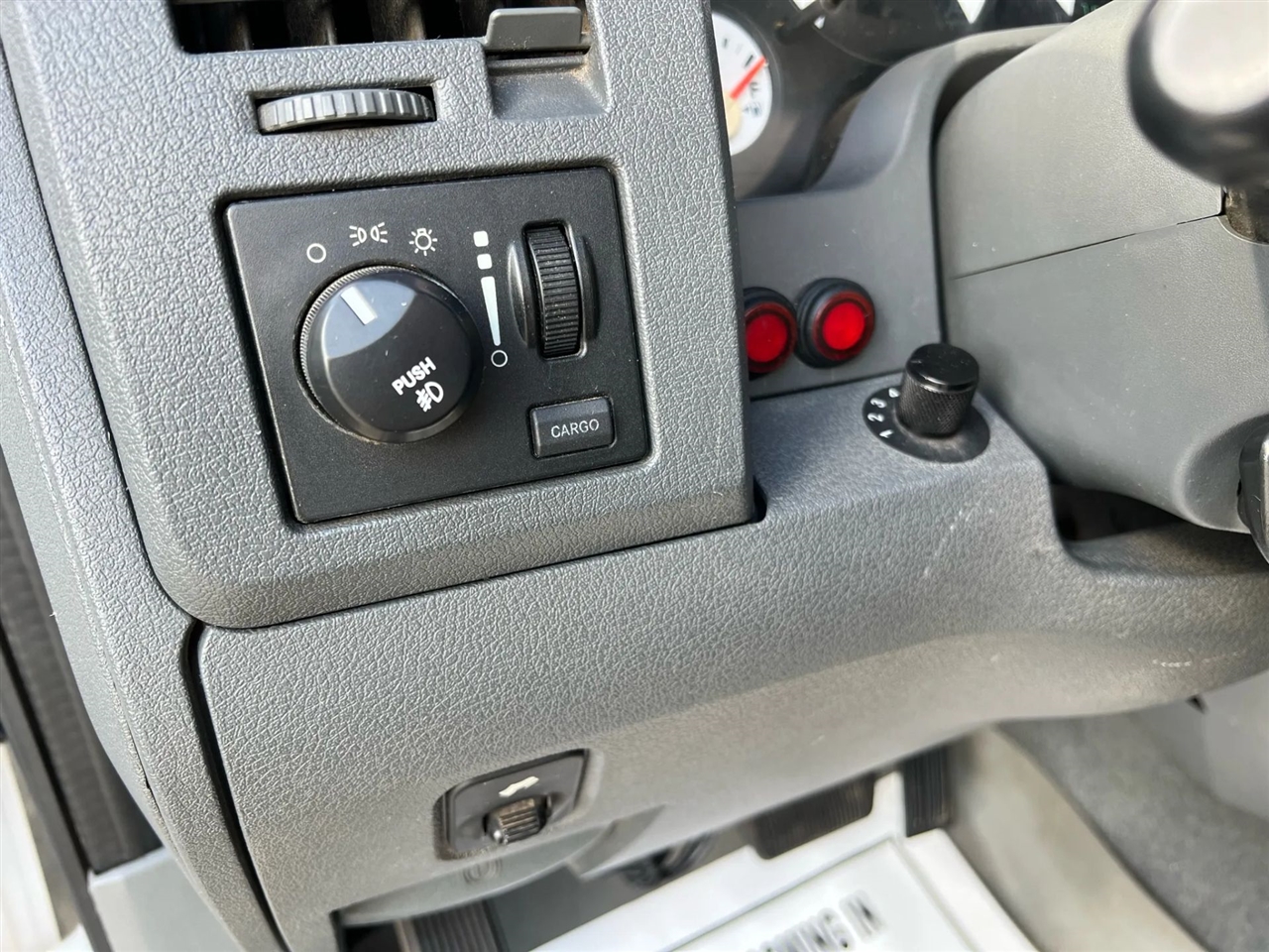 Dodge Ram 2500 Laramie Quad Cab 4WD 2006