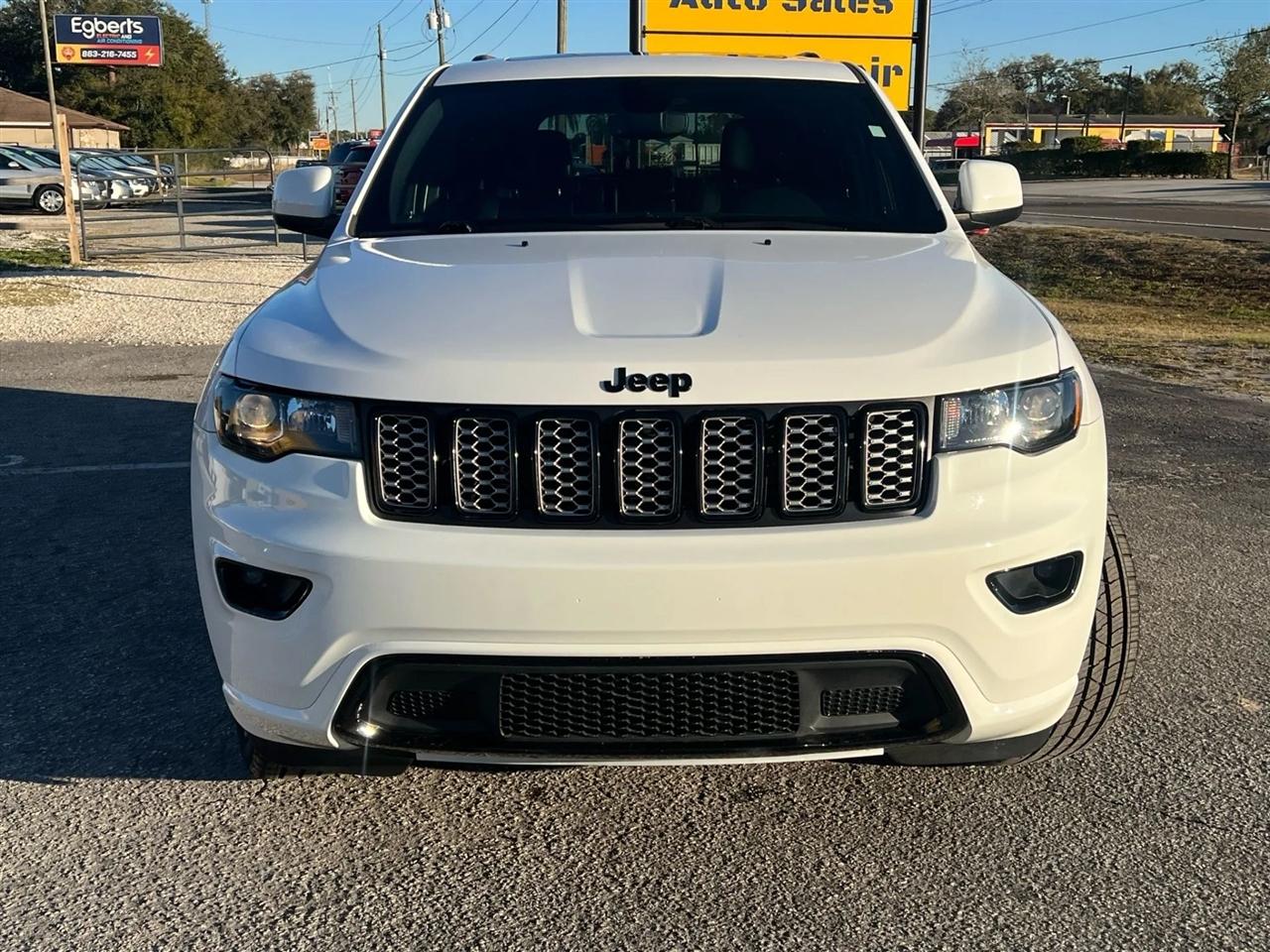 Jeep Grand Cherokee Laredo 2WD 2018