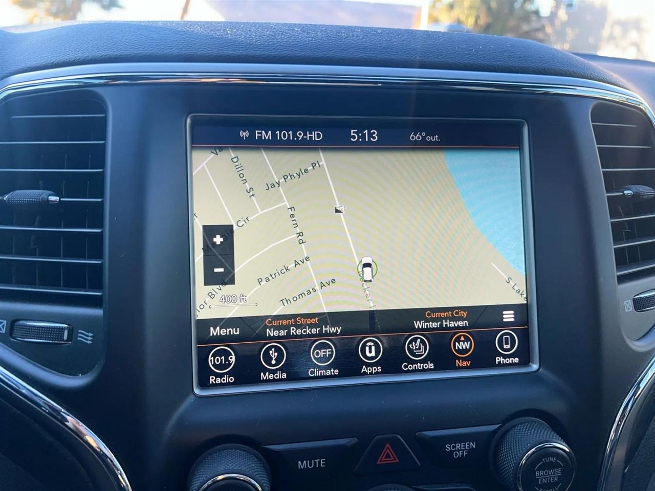 Jeep Grand Cherokee Laredo 2WD 2018