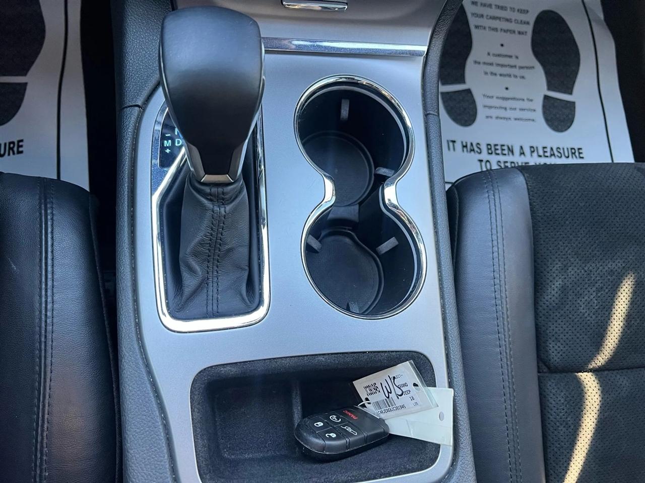 Jeep Grand Cherokee Laredo 2WD 2018