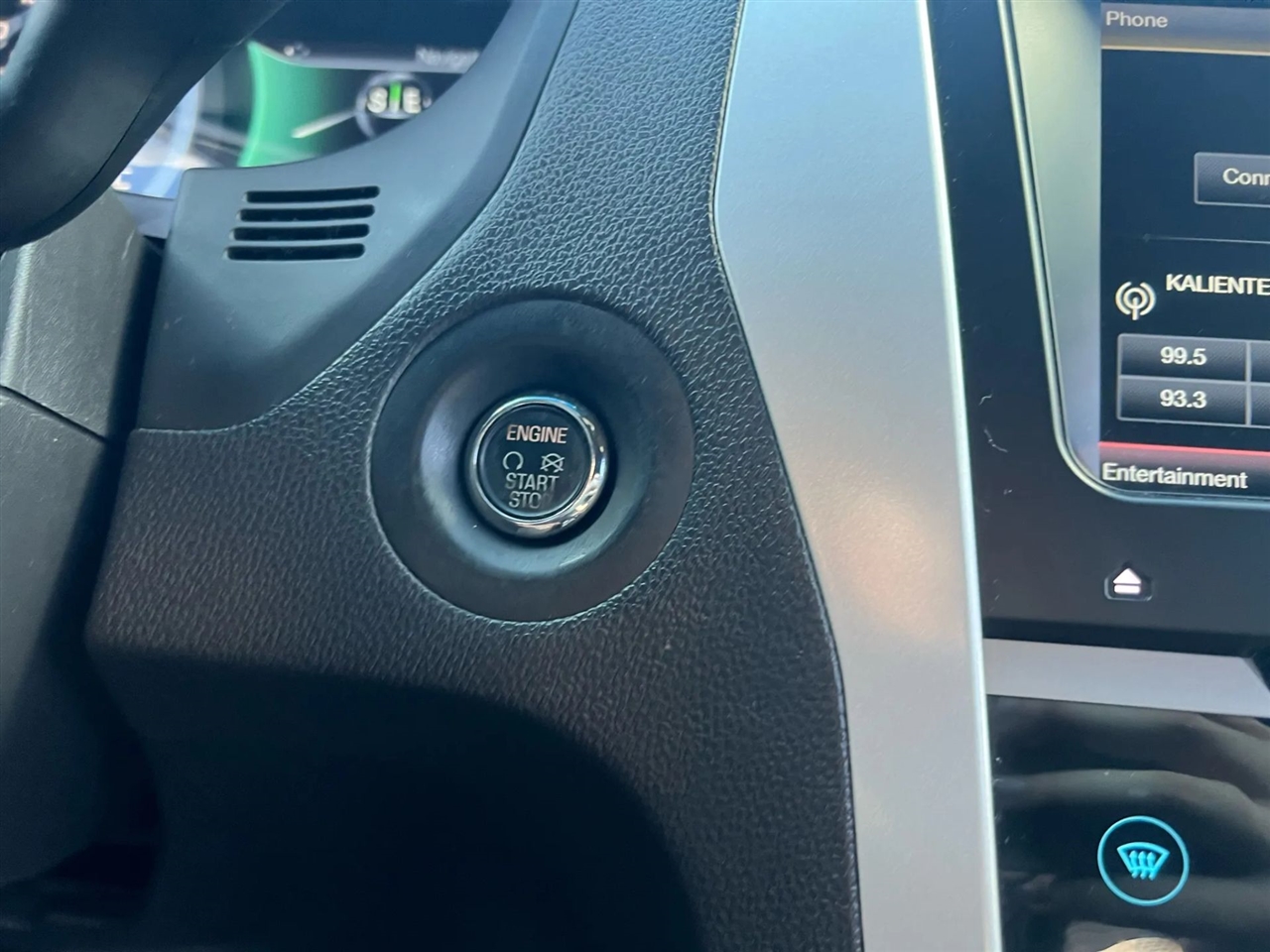 Ford Explorer Sport 4WD 2015