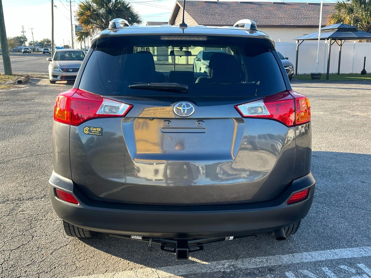 Toyota RAV4 XLE FWD 2015