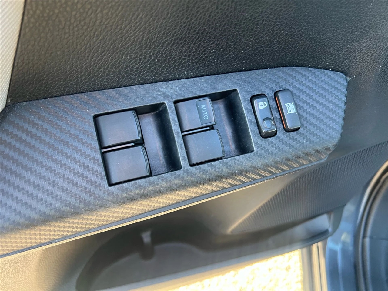 Toyota RAV4 XLE FWD 2015