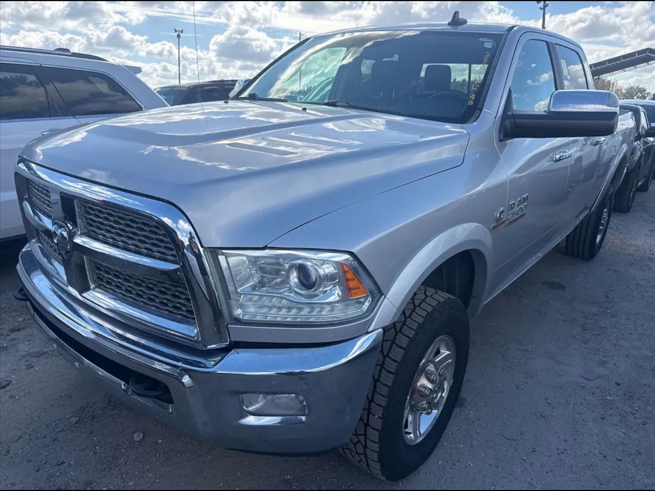RAM 2500 Laramie Crew Cab SWB 4WD 2013