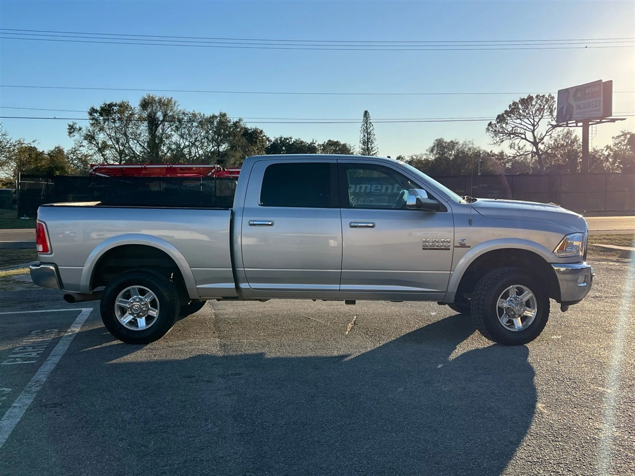 RAM 2500 Laramie Crew Cab SWB 4WD 2013